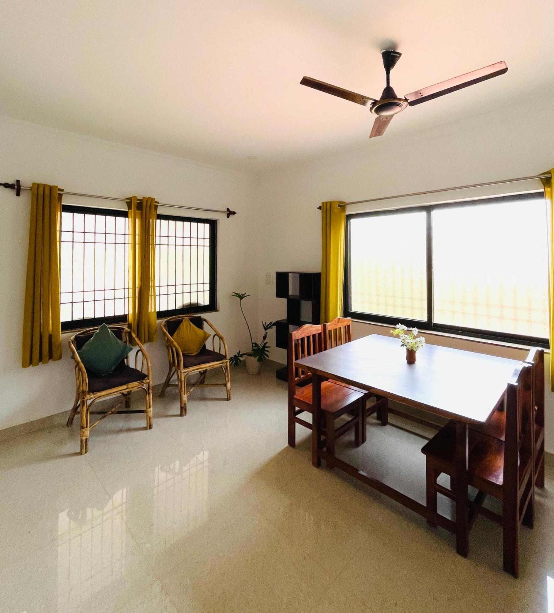 Aamra Ghar By Evaddo Apartment