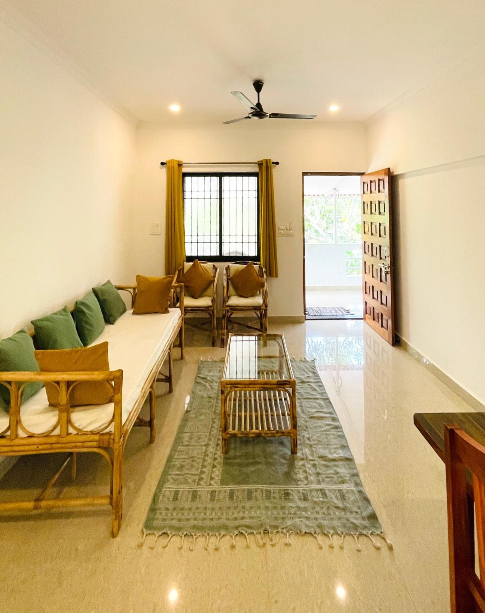 Apartment Aamra Ghar By Evaddo Mandrem