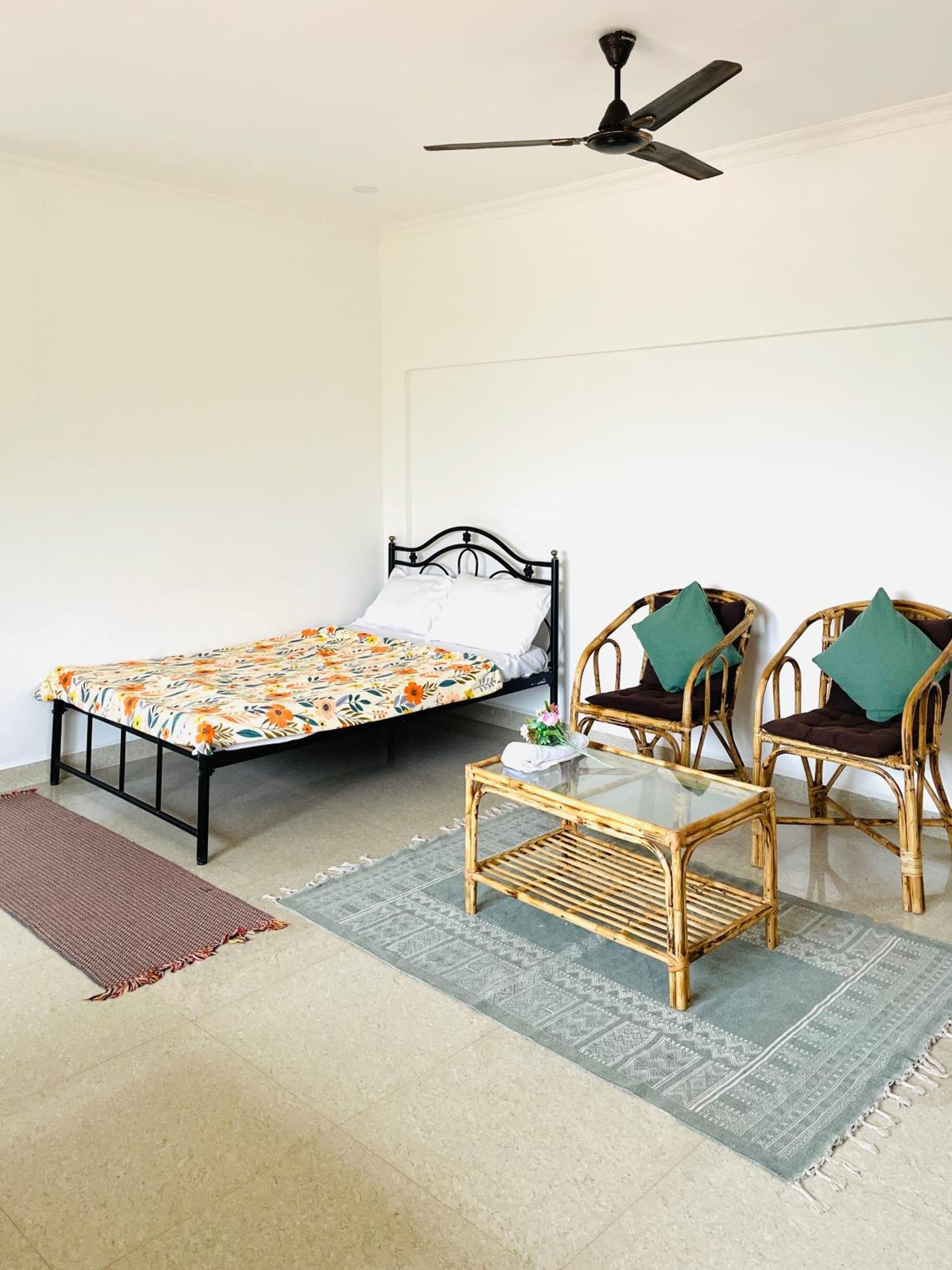 Apartment Aamra Ghar By Evaddo