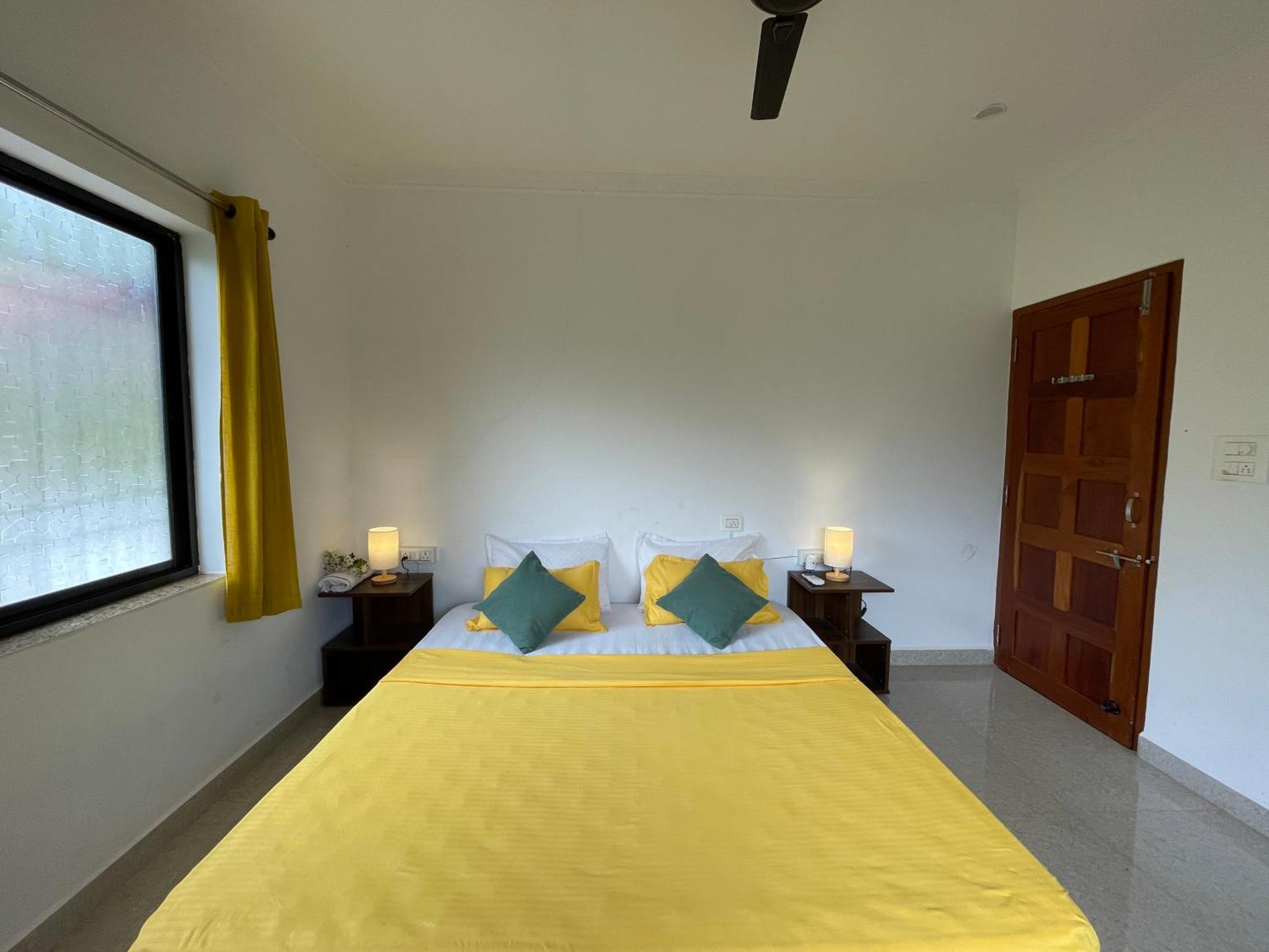 Apartment Aamra Ghar By Evaddo *