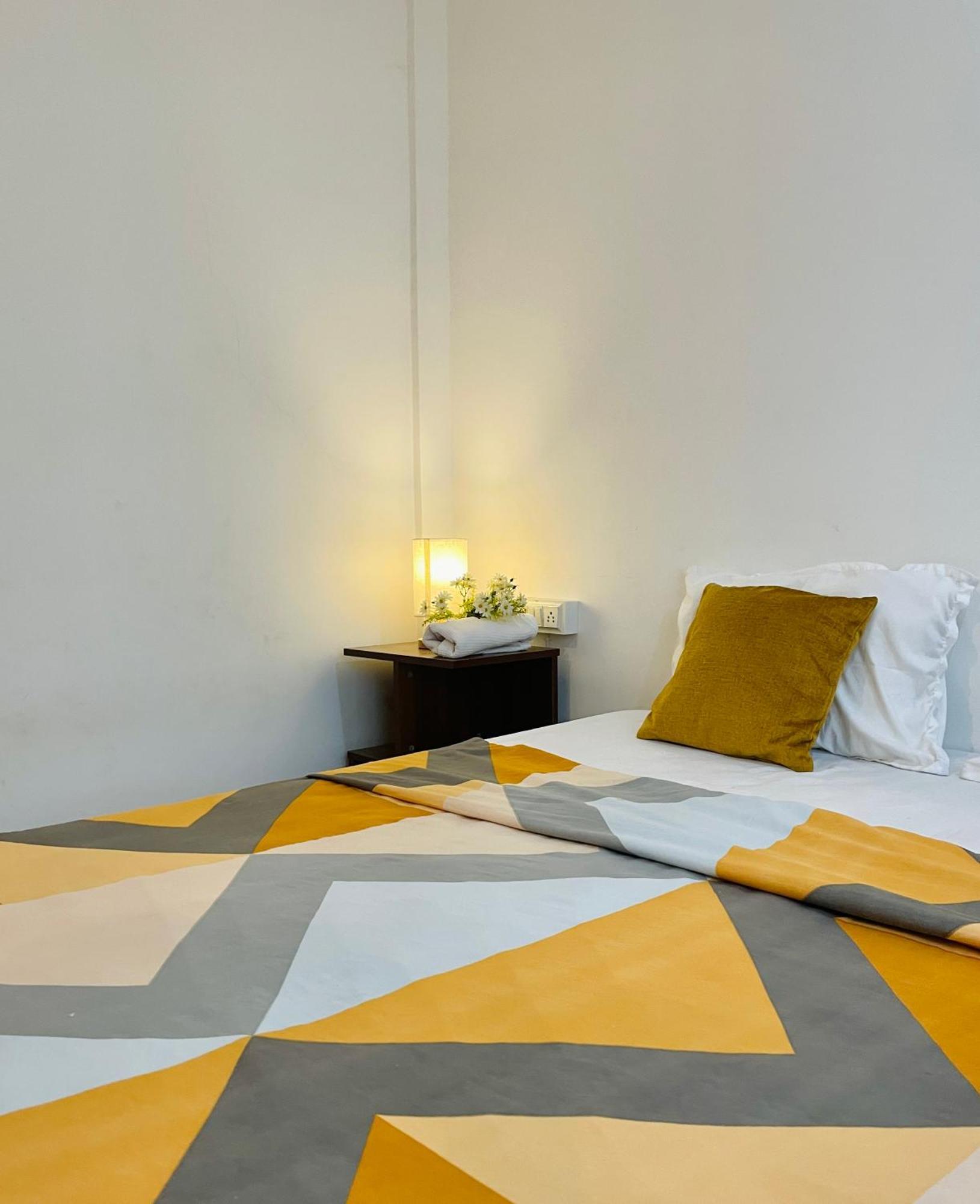 Apartment Aamra Ghar By Evaddo