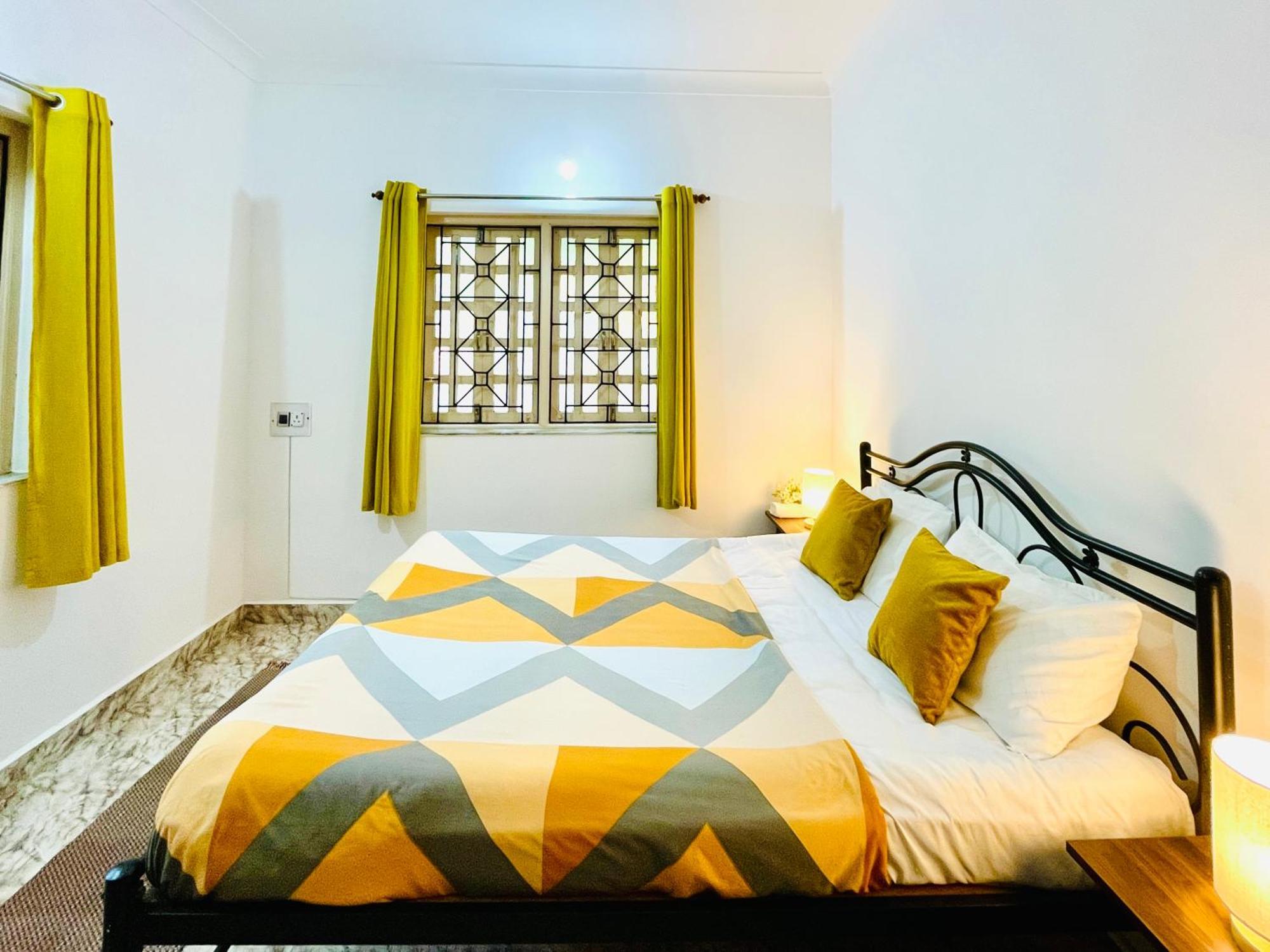 Apartment Aamra Ghar By Evaddo