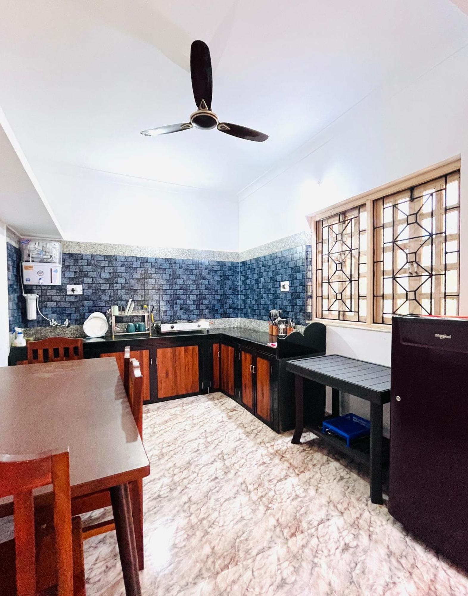 Aamra Ghar By Evaddo Apartment Mandrem